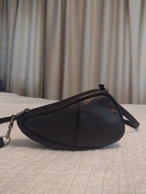 AmeriBag 8" Leather Baglett Crossbody Sling Healthy Back Shoulder Waist Bag